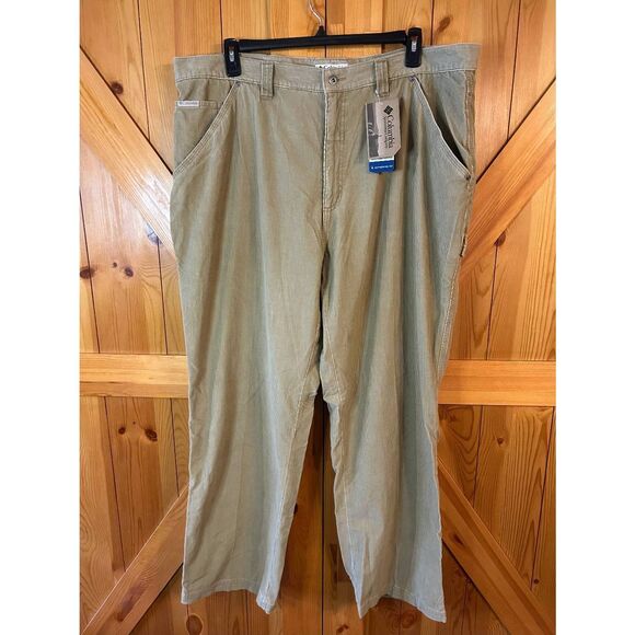 Columbia Beige Corduroy Utilty Pants NWT Size 44 (5401) - Picture 1 of 8